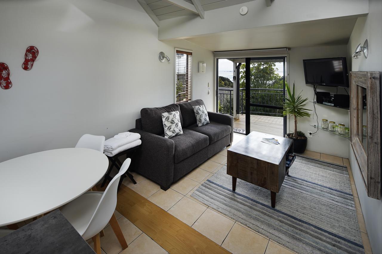 Palm Waiheke Island Resort - Stay Waiheke Palm Beach Екстер'єр фото